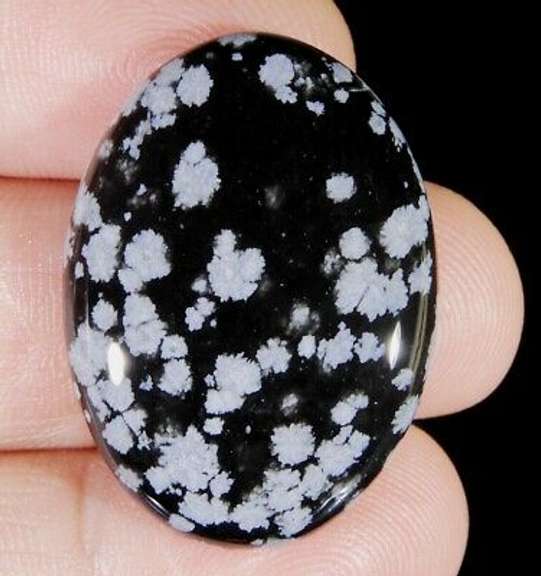 Beautiful 35.64ct untreated Snowflake Obsidian