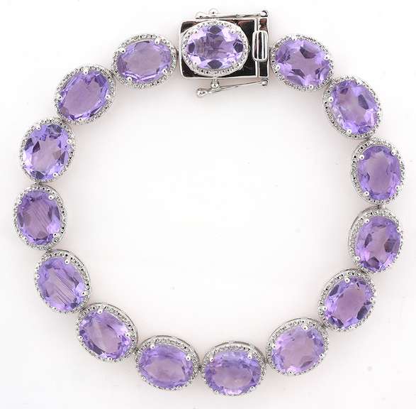 Adorable Amethyst & Diamond Bracelet in Platinum-Plated Silver