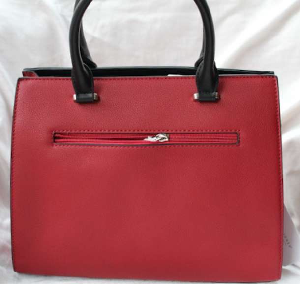 Stylish New Designer Bag By David Jones