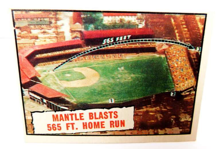 1961 Mantle Blasts 565 Ft. Home Run Baseball Card