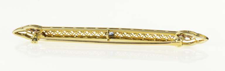 14K Yellow Gold Art Deco Filigree Princess Iolite Bar Pin/Brooch