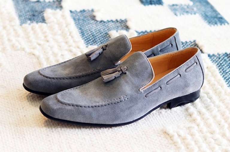 Spectacular Suede Slip-on-Loafer from Carrucci