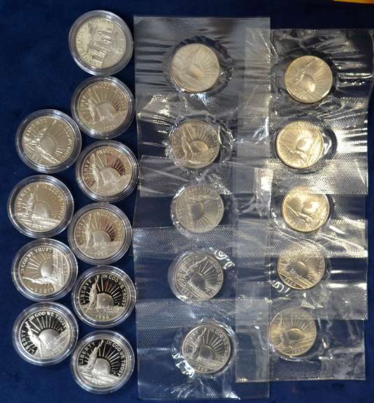 10 EACH 1986 PR. & BU STATUE OF LIBERTY HALF DOLLARS