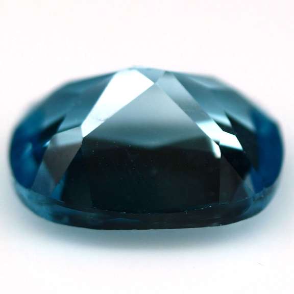 Lusterous 4.73ct cushion cut Swiss blue Topaz