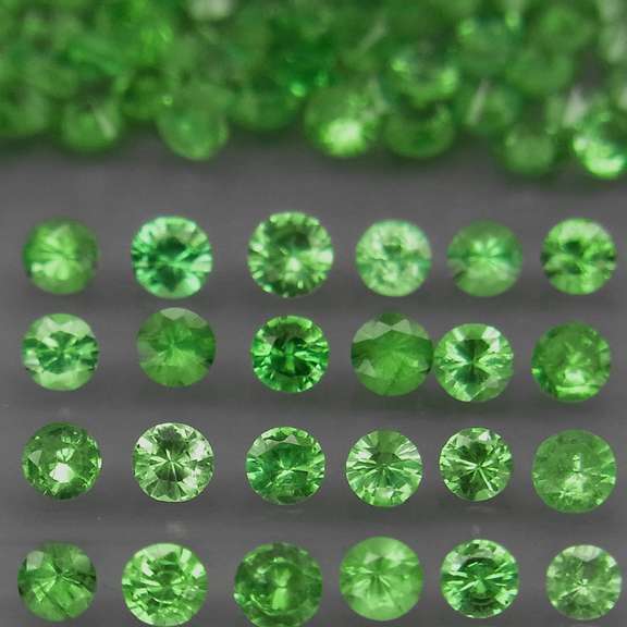 Rare 2.84ct untreated apple green Tsavorite set
