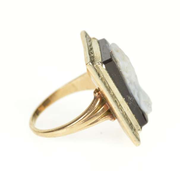 10K Yellow Gold Art Deco Two Tone Black Onyx Carved Cameo Ring