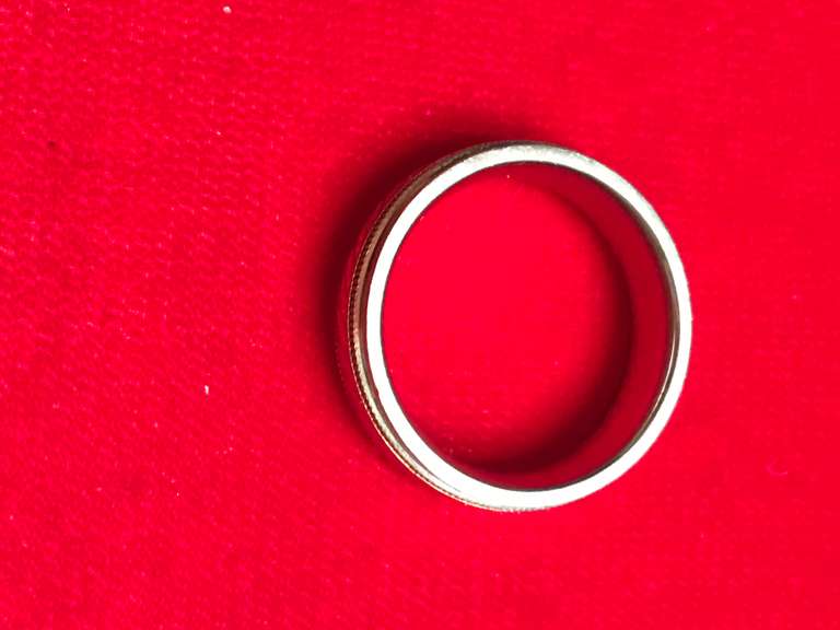 MENS 14K WHITE AND YELLOW GOLD BAND