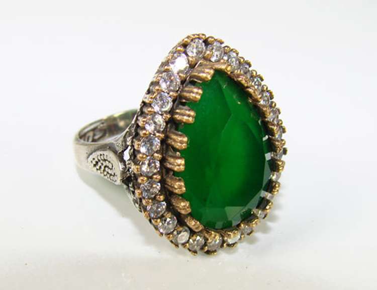 GLAMOROUS AUTHENTIC CLASSIC DESIGN HANDMADE RING