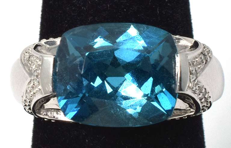 London Blue Topaz Statement Ring in White Gold