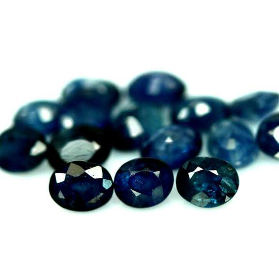 6.54ct Royal blue Sapphire set from Madagascar