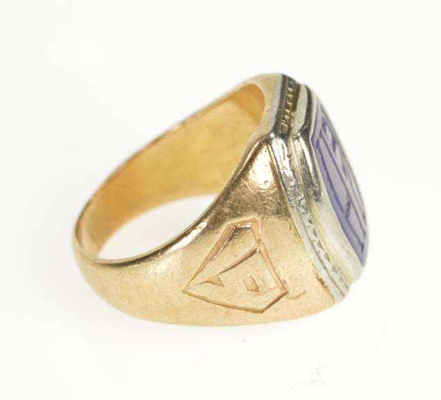 14K Yellow Gold Art Deco Etched Blue Chalcedony Monogram Ring