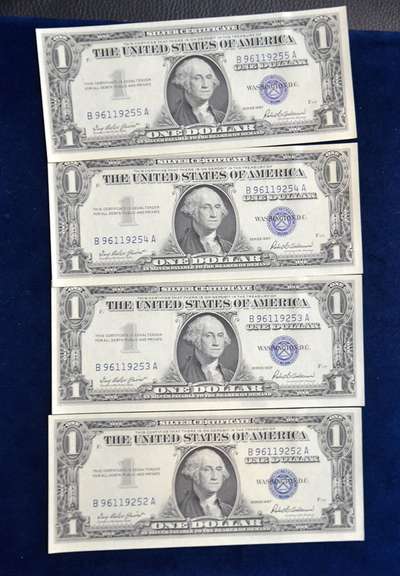 Lot of 4 UNC 1 Dollar  Silver Certificates Consecutive