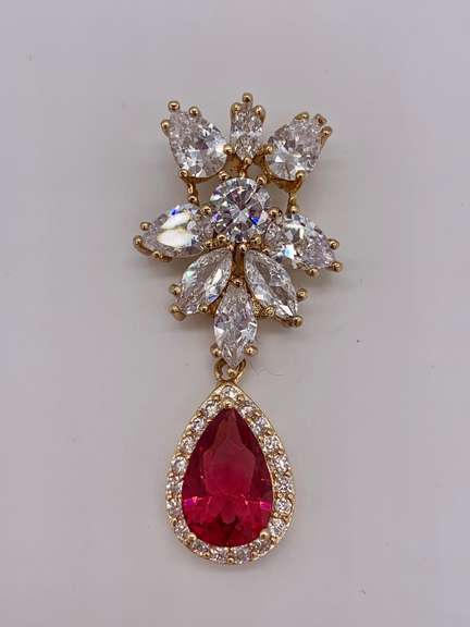 Dazzling Gemstone Pendant