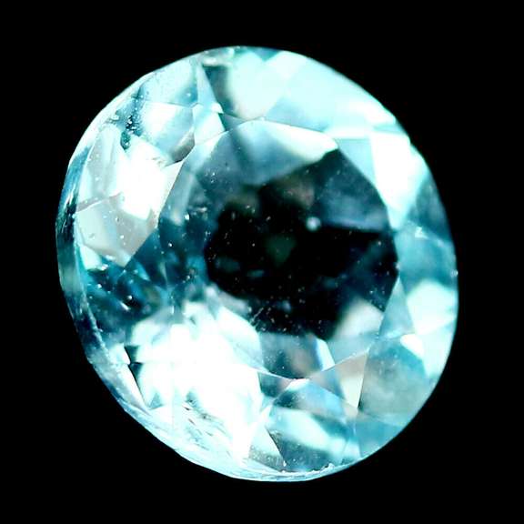 Vibrant and large 4.51ct Topaz solitaire