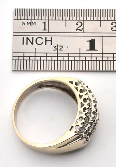 Flashy Field of Diamonds Ring