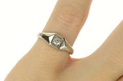 14K White Gold 1940's Simple Diamond Solitaire Promise Ring