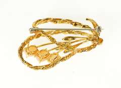 18K Yellow Gold Pink Coral Blue Enamel Ornate Floral Loop Pin/Brooch