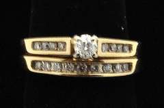 LADIES 14 KT YELLOW GOLD AND DIAMONDS WEDDING SET.