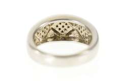 14K White Gold 0.20 Ctw Black & White Diamond Pattern Band Ring