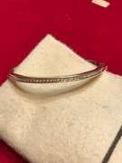 14k yellow gold ladies diamond bangle bracelet