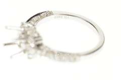 18K White Gold 0.43 Ctw 6.5mm Diamond Semi Mount Engagement Ring