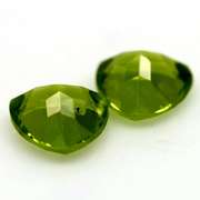 High grade 2.64ct matched Peridot set