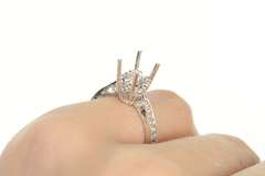 18K White Gold Oval 0.17 Ctw Diamond Engagement Setting Ring