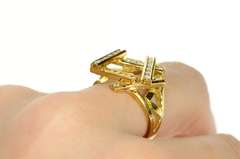 18K Yellow Gold 0.52 Ctw Retro Geometric Frame Statement Ring