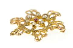 14K Yellow Gold Pearl Syn. Ruby Retro Ornate Scroll Swirl Pin/Brooch