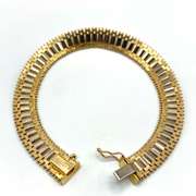 Flashy 14kt Gold Bracelet