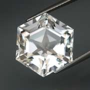 Superb 13.82ct top gem grade diamond white Quartz