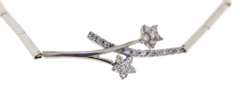 18K White Gold Bracelet With Flower Details
