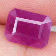 Eye catching 4.46ct UNHEATED emerald cut Ruby