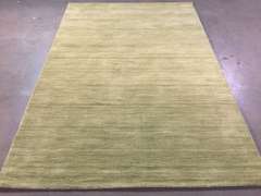 DECORATIVE WOOL RUG 5x8
