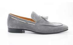 Spectacular Suede Slip-on-Loafer from Carrucci