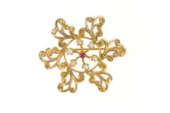 14K Yellow Gold Pearl Syn. Ruby Retro Ornate Scroll Swirl Pin/Brooch