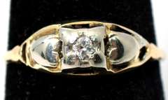 Vintage Diamond Solitaire Ring in White Gold