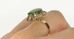 18K Yellow Gold Oval Nephrite Retro Burst Design Cocktail Ring