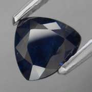 Heated only! 1ct trillion cut Sapphire