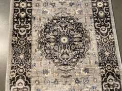 STUNNING PREMIUM DESIGN RUNNER 8