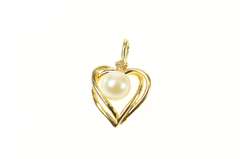 14K Yellow Gold Pearl Diamond Accent Classic Heart Love Pendant