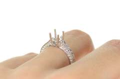 18K White Gold 0.76 Ctw 6.0mm Diamond Engagement Setting Ring