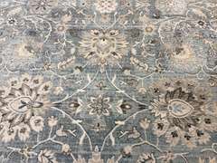 MODERN VINTAGE  DESIGN  RUG 8x10
