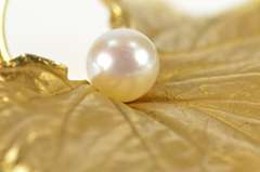 14K Yellow Gold Retro Huge Pearl Satin Finish Leaf Pin/Brooch