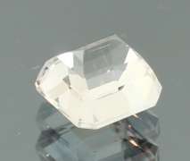 Very clean 2.61ct collectors diamond white Danburite