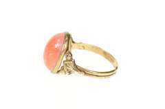 Gold Shell 1950's Ornate Sim. Coral Statement Cocktail Ring