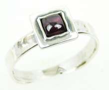 Silpada Sterling Garnet Ring, Size 7.75