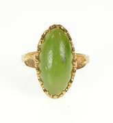 10K Yellow Gold Retro Oval Jade Cabochon Statement Ring