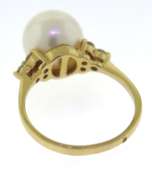 Beautiful Akyoa Pearl and Diamond Ring