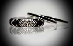 High-End Hidalgo 18K 3-Piece Stacking Band Set